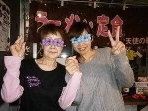 屋台村天使の森、カウンターより。